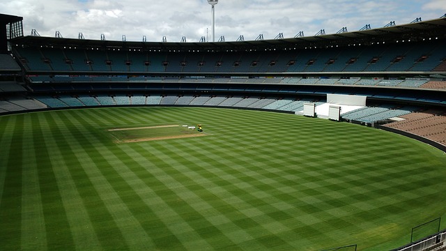 罗西基的呼 罗西基的呼